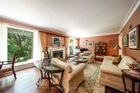 Photo 9 at 176 Old Yonge Street, Windfields, Toronto