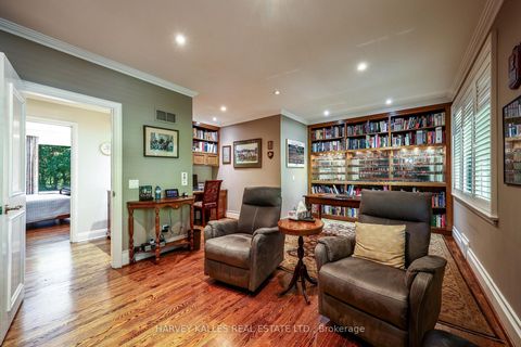 Photo 23 at 176 Old Yonge Street, Windfields, Toronto