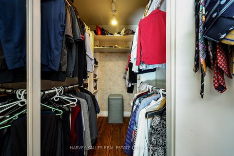 Photo 30 at 176 Old Yonge Street, Windfields, Toronto