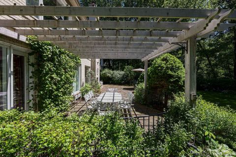 Photo 46 at 176 Old Yonge Street, Windfields, Toronto