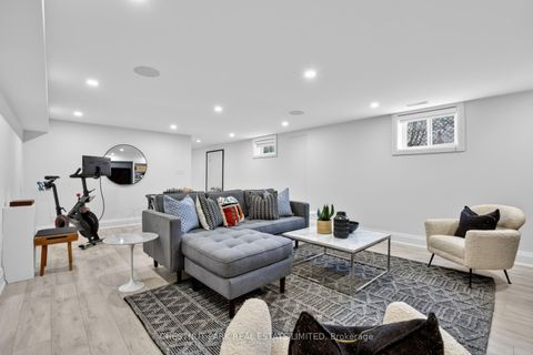 Photo 30 at 411 Keewatin Avenue, Mount Pleasant East, Toronto