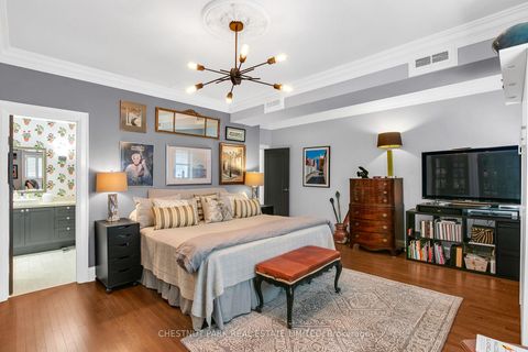 Photo 20 at 7B Clarendon Avenue, Casa Loma, Toronto