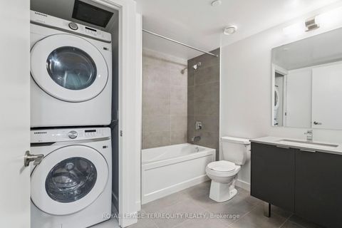 Photo 16 at 809 - 8 Tippett Road, Clanton Park, Toronto