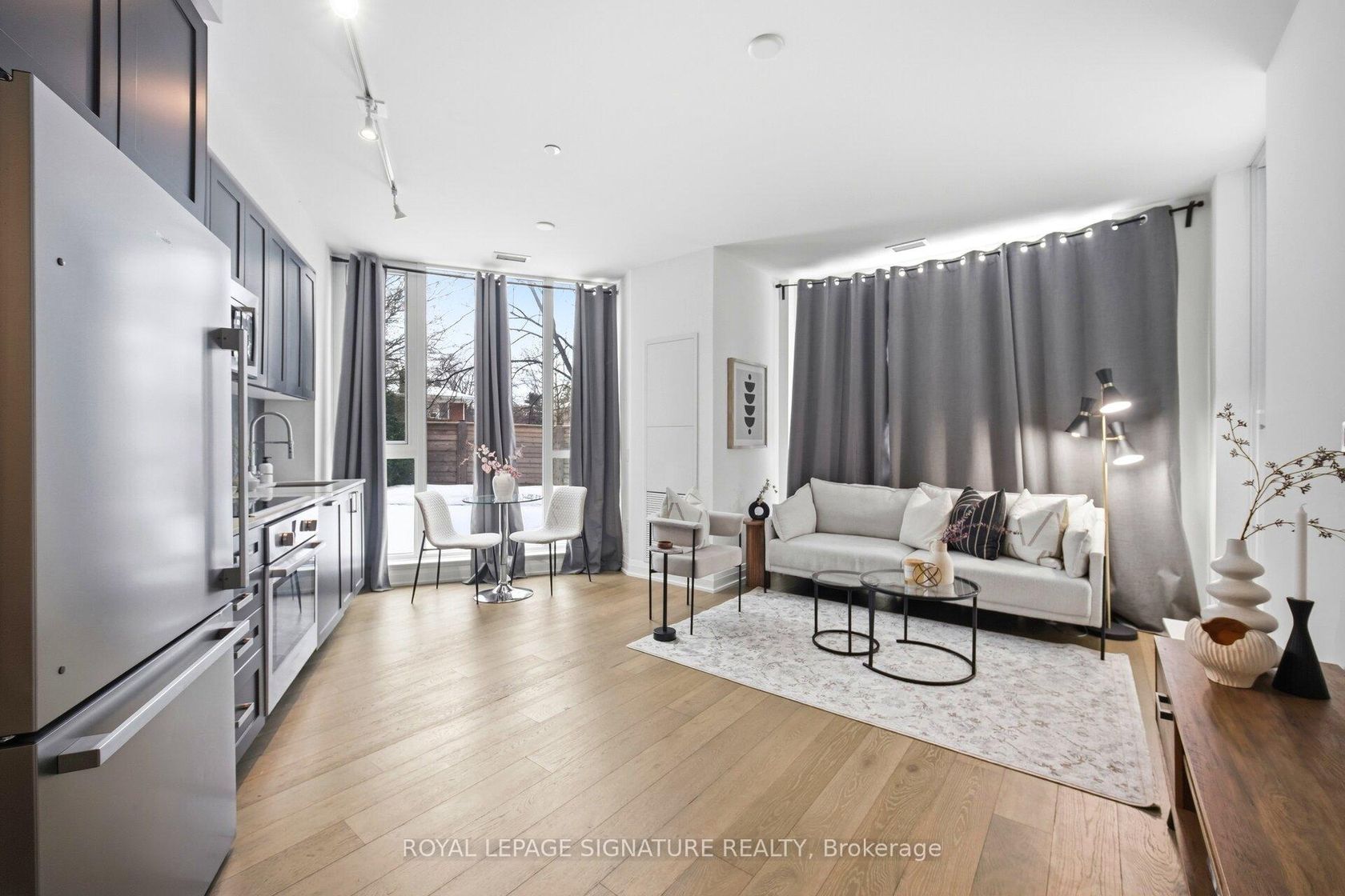 109 - 293 The Kingsway, Humber Valley, Toronto 