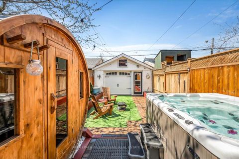 Photo 37 at 332 Delaware Avenue, Junction, Toronto