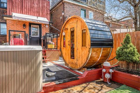 Photo 40 at 332 Delaware Avenue, Junction, Toronto
