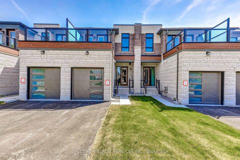 Photo 1 at 72 Adario Crescent, Vellore Village, Vaughan