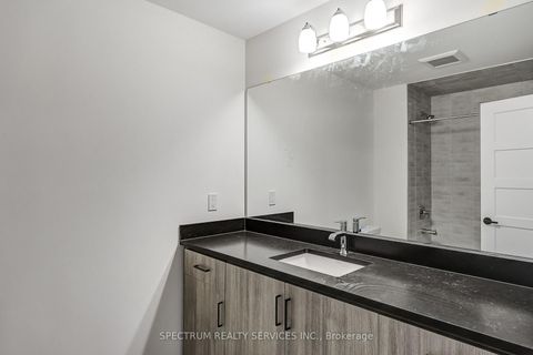 Photo 24 at 72 Adario Crescent, Vellore Village, Vaughan
