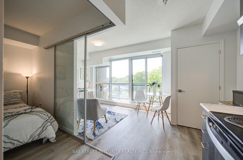 Photo 12 at 511 - 1 Falaise Road, West Hill, Toronto