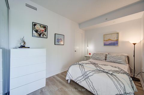 Photo 17 at 511 - 1 Falaise Road, West Hill, Toronto