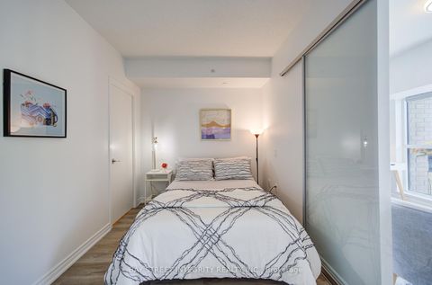 Photo 24 at 511 - 1 Falaise Road, West Hill, Toronto