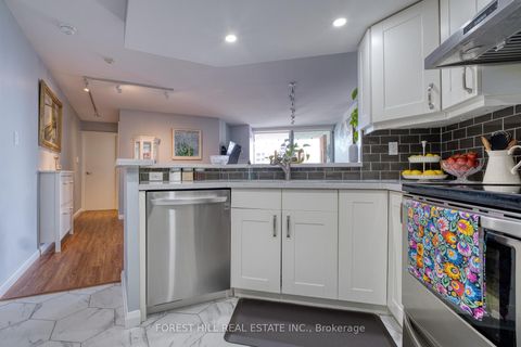 Photo 8 at 1904 - 77 Maitland Place, South St. James Town, Toronto