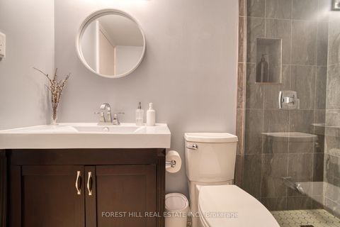 Photo 10 at 1904 - 77 Maitland Place, South St. James Town, Toronto