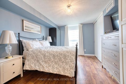 Photo 11 at 1904 - 77 Maitland Place, South St. James Town, Toronto