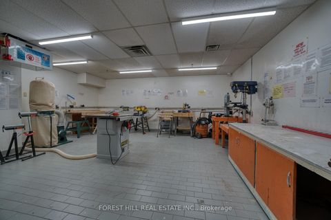 Photo 33 at 1904 - 77 Maitland Place, South St. James Town, Toronto