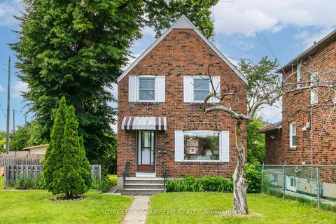 Photo 0 at 44 Yarrow Road, Eglinton West, Toronto