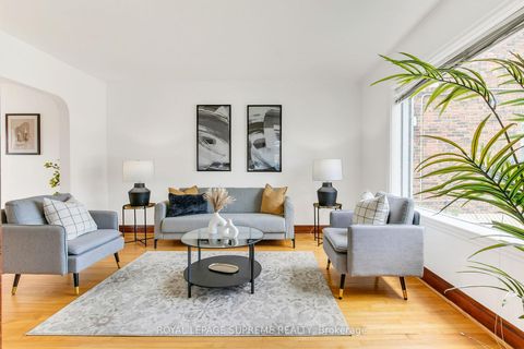 Photo 6 at 44 Yarrow Road, Eglinton West, Toronto