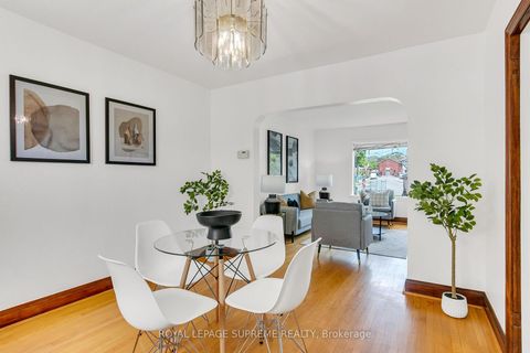 Photo 10 at 44 Yarrow Road, Eglinton West, Toronto