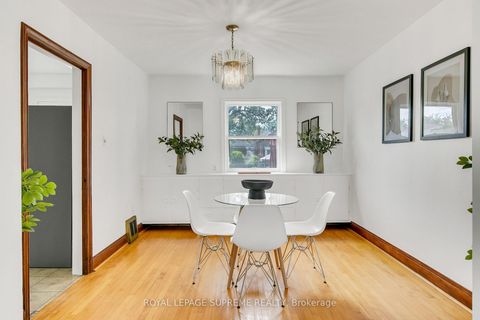 Photo 11 at 44 Yarrow Road, Eglinton West, Toronto