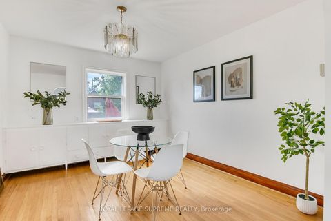 Photo 13 at 44 Yarrow Road, Eglinton West, Toronto