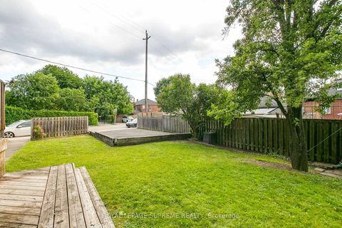 Photo 35 at 44 Yarrow Road, Eglinton West, Toronto