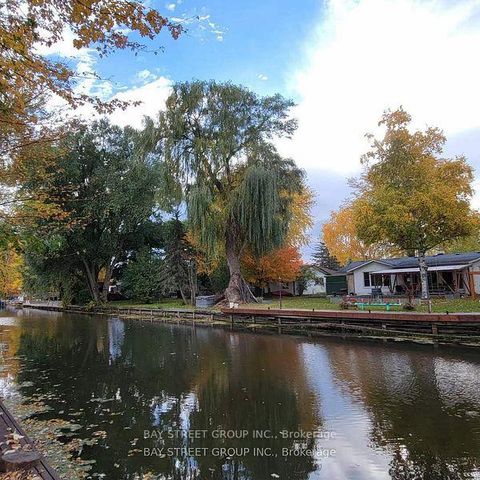 Photo 37 at 722A Lake Drive S, Keswick South, Georgina