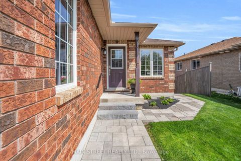 Photo 1 at 80 Shalom Way, Painswick South, Barrie