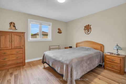 Photo 9 at 80 Shalom Way, Painswick South, Barrie