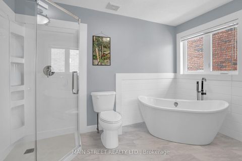 Photo 11 at 80 Shalom Way, Painswick South, Barrie