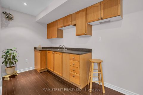 Photo 19 at 80 Shalom Way, Painswick South, Barrie