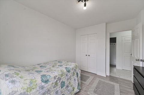 Photo 16 at 604 - 25 Four Winds Drive, York University Heights, Toronto