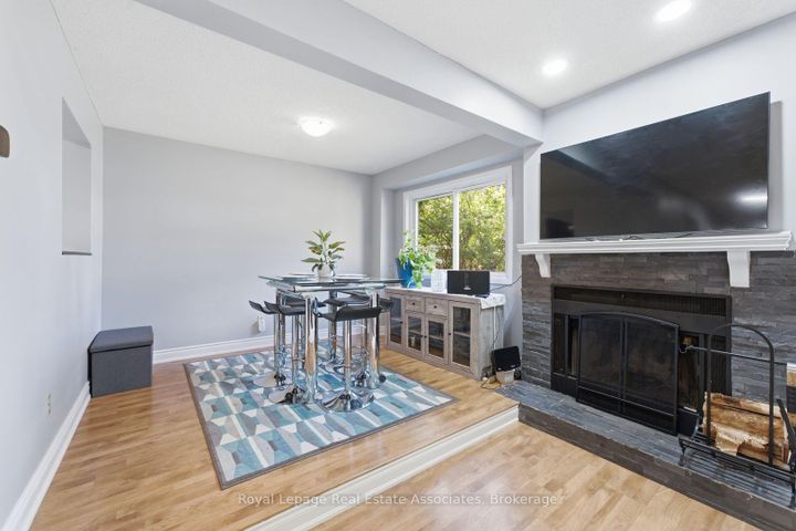 Photo 6 at 111 - 3050 Orleans Road, Erin Mills, Mississauga