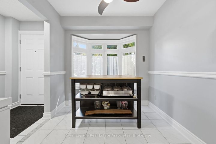 Photo 13 at 111 - 3050 Orleans Road, Erin Mills, Mississauga
