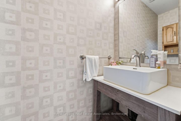 Photo 16 at 111 - 3050 Orleans Road, Erin Mills, Mississauga