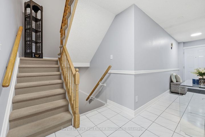 Photo 17 at 111 - 3050 Orleans Road, Erin Mills, Mississauga