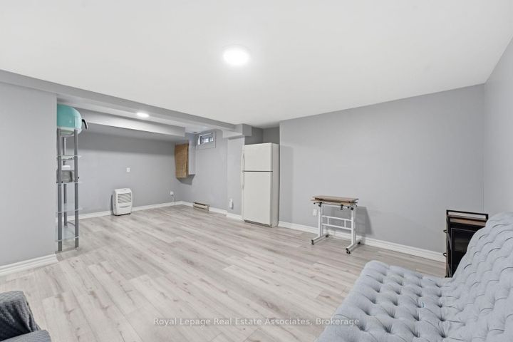 Photo 27 at 111 - 3050 Orleans Road, Erin Mills, Mississauga