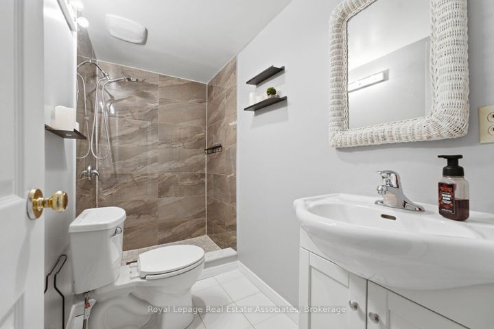 Photo 32 at 111 - 3050 Orleans Road, Erin Mills, Mississauga