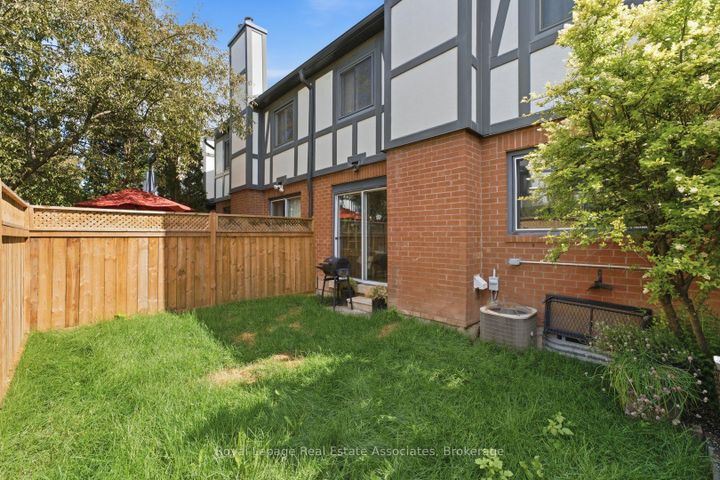 Photo 33 at 111 - 3050 Orleans Road, Erin Mills, Mississauga