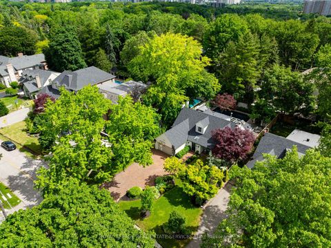 Photo 1 at 47 Edgevalley Drive, Humber Valley, Toronto
