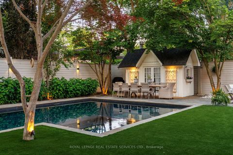 Photo 8 at 47 Edgevalley Drive, Humber Valley, Toronto