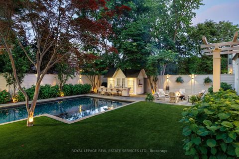 Photo 9 at 47 Edgevalley Drive, Humber Valley, Toronto