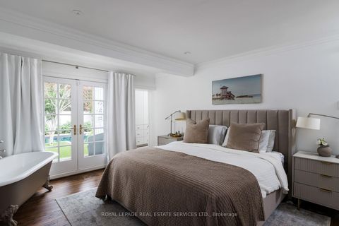 Photo 26 at 47 Edgevalley Drive, Humber Valley, Toronto