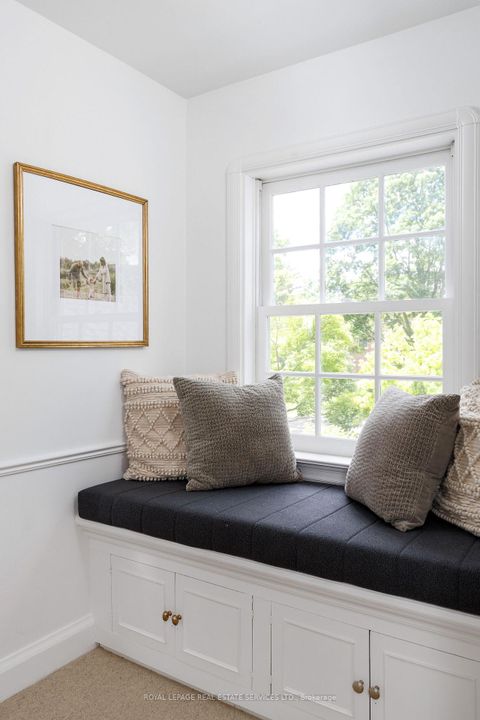 Photo 35 at 47 Edgevalley Drive, Humber Valley, Toronto