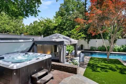 Photo 47 at 47 Edgevalley Drive, Humber Valley, Toronto