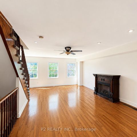 Photo 3 at 7 - 3062 Lake Shore Boulevard W, New Toronto, Toronto