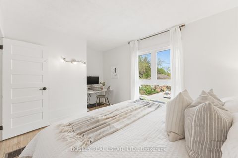 Photo 14 at 58 Valhalla Boulevard, Cliffside, Toronto