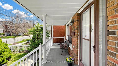 Photo 2 at 76 Barrington Avenue, Lumsden, Toronto