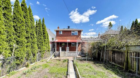 Photo 43 at 76 Barrington Avenue, Lumsden, Toronto