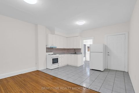 Photo 7 at 285 Old Weston Road, Pellam Park, Toronto