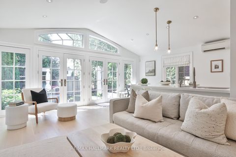 Photo 11 at 73 Elwood Boulevard, Lawrence Park South, Toronto